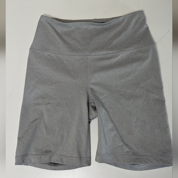 Reebok Pants - REEBOK women's gray biker shorts size S